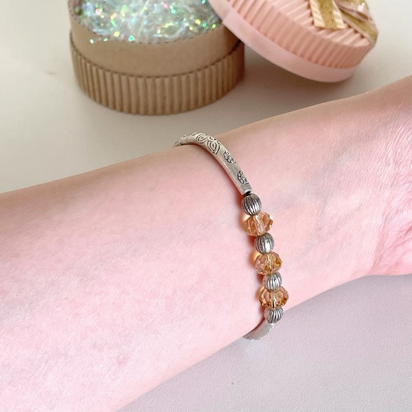 NEW Yellow Crystal Bracelet with Box - Picture 3 of 11